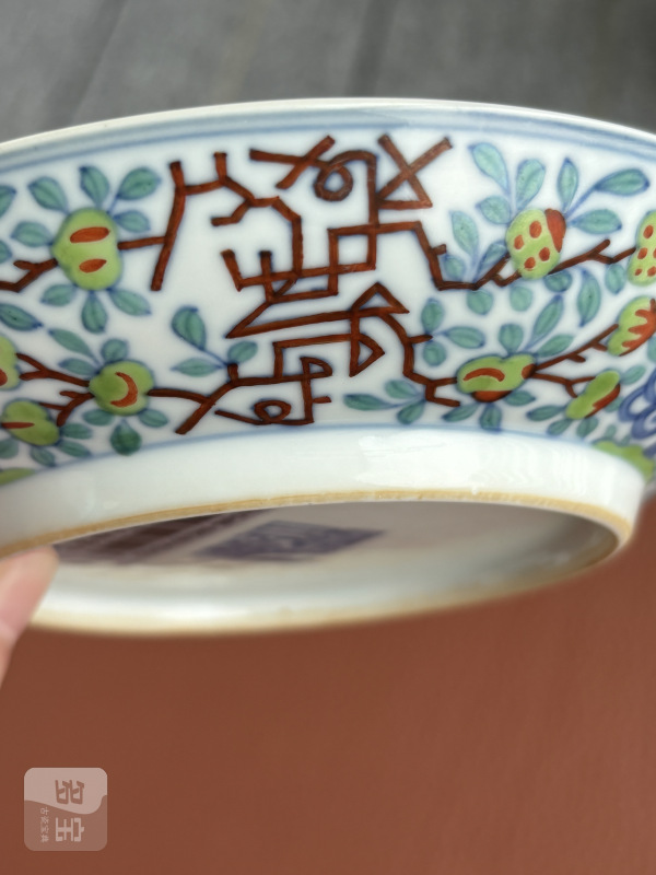 清乾隆 斗彩寿字纹盘一对（带老盒） - 图26